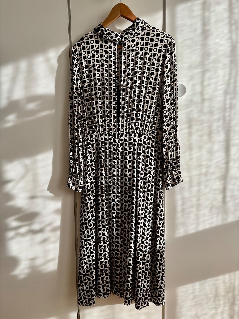 Esprit Vestiti: Langes Viskosekleid mit Unterkleid – Nuovo (secondo la descrizione) da Niederrohrdorf venduto da Madoqua 1