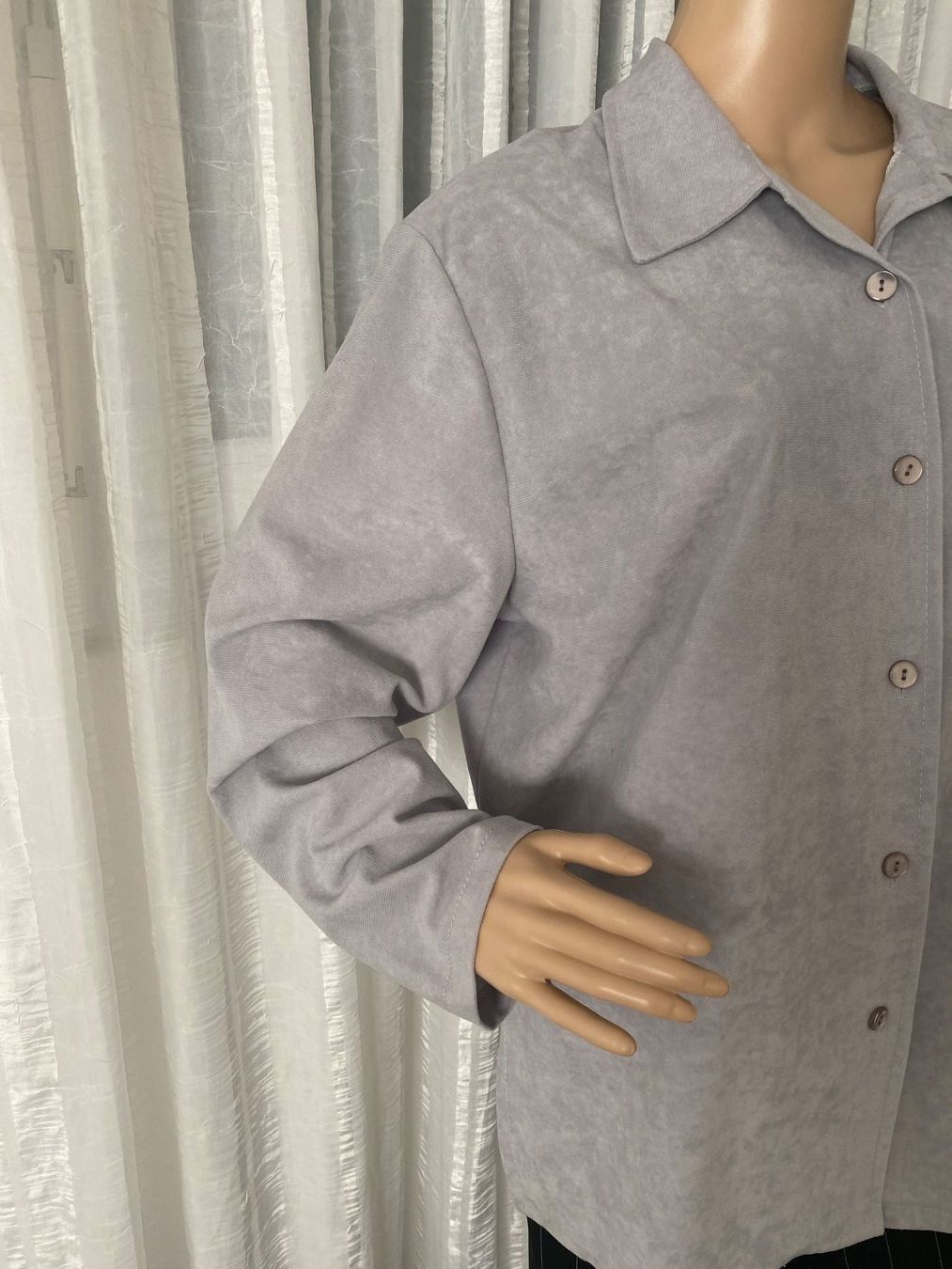 Blusen: Perfekter Auftritt - Kunst-Leder-Bluse, grau, Gr. M – Neu (gemäss Beschreibung) aus Winkel von ferrari2022 2