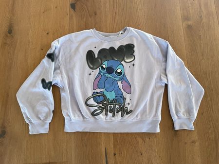 Pullover / Sweatshirt