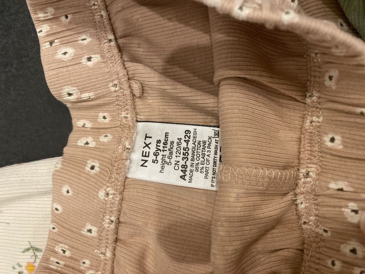 Next Lotti & Set di vestiti: 3x NEXT Shorts, Gr. 116 – Nuovo (secondo la descrizione) da Summaprada venduto da hirschuh506 2