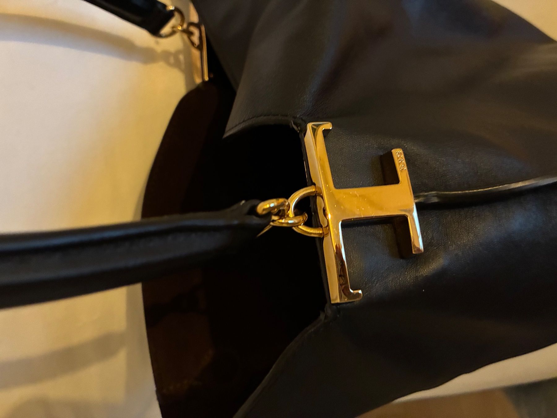 Tod'S Borse da donna: Tod's Tasche schwarz – Nuovo (secondo la descrizione) da St. Gallen venduto da ChristinaR01 1