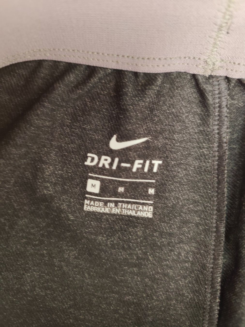 Nike Pantaloni: Nike Dri-Fit Shorts M Grau – Usato da Eschenbach LU venduto da Orchi 2