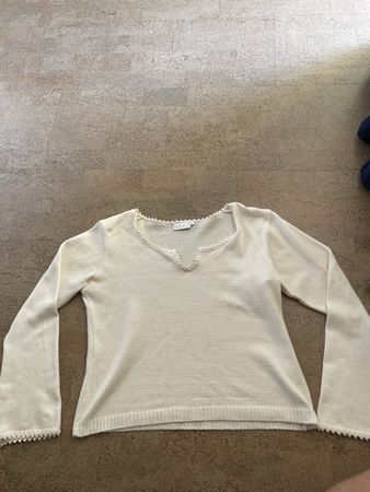 Pullover Creme
