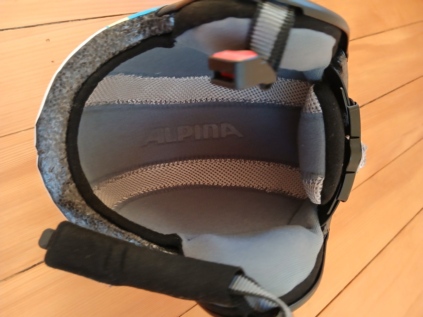 Alpina Caschi: Alpina Skihelm – Usato da Pfäffikon ZH venduto da alzu01 1