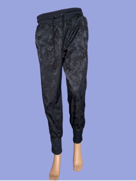 Nike Pantaloni: NIKE pantalon – Usato da Vuisternens-Romont venduto da gol_xp6p 4