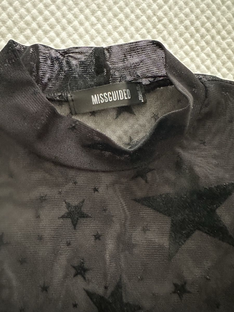 Top: Missguided Body mit Sternenmuster, Grösse 36, Schwarz – Nuovo (secondo la descrizione) da Bern venduto da schnupka 1