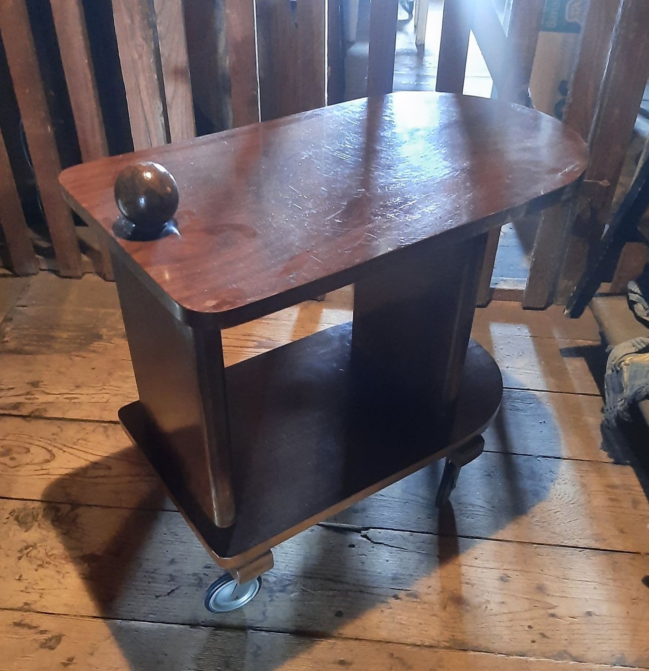 Tavoli: Art Deco Beistelltisch – Usato da Arbon venduto da torso444 1