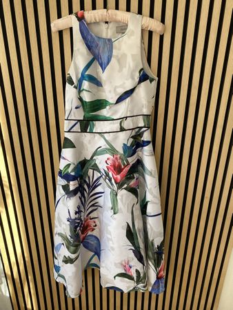 Coast Kleid, Gr. 38, Blumenmuster, Top Zustand!