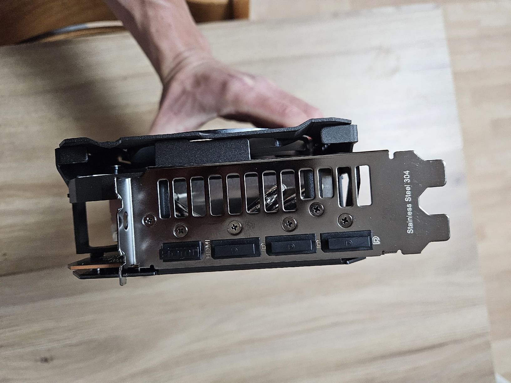 Asus Schede grafiche: AMD Radeon RX 7800XT – Usato da Hölstein venduto da ale_99pd 4