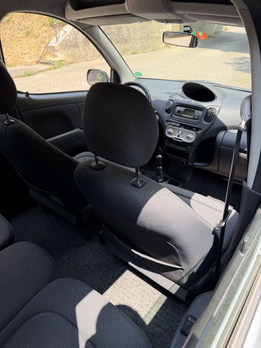 Toyota Autos: Toyota Yaris Verso 1.4 D  – D'occasion à Gelterkinden par Specialhunter 6