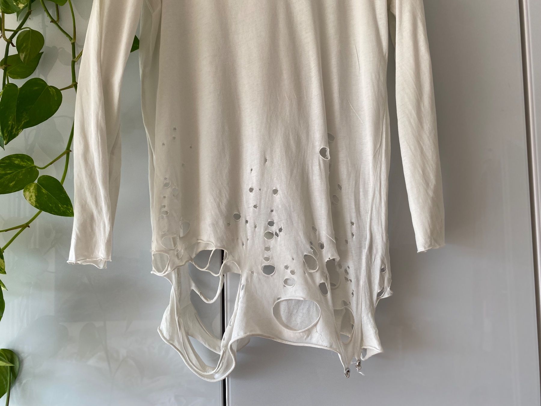 Diesel T-shirt: DIESEL distressed Shirt Gr. XS – Usato da Zürich venduto da missmodernage 1