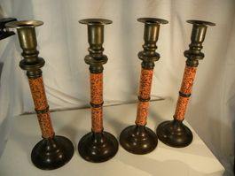 4 schöne Kerzenständer aus schwarzem Metall