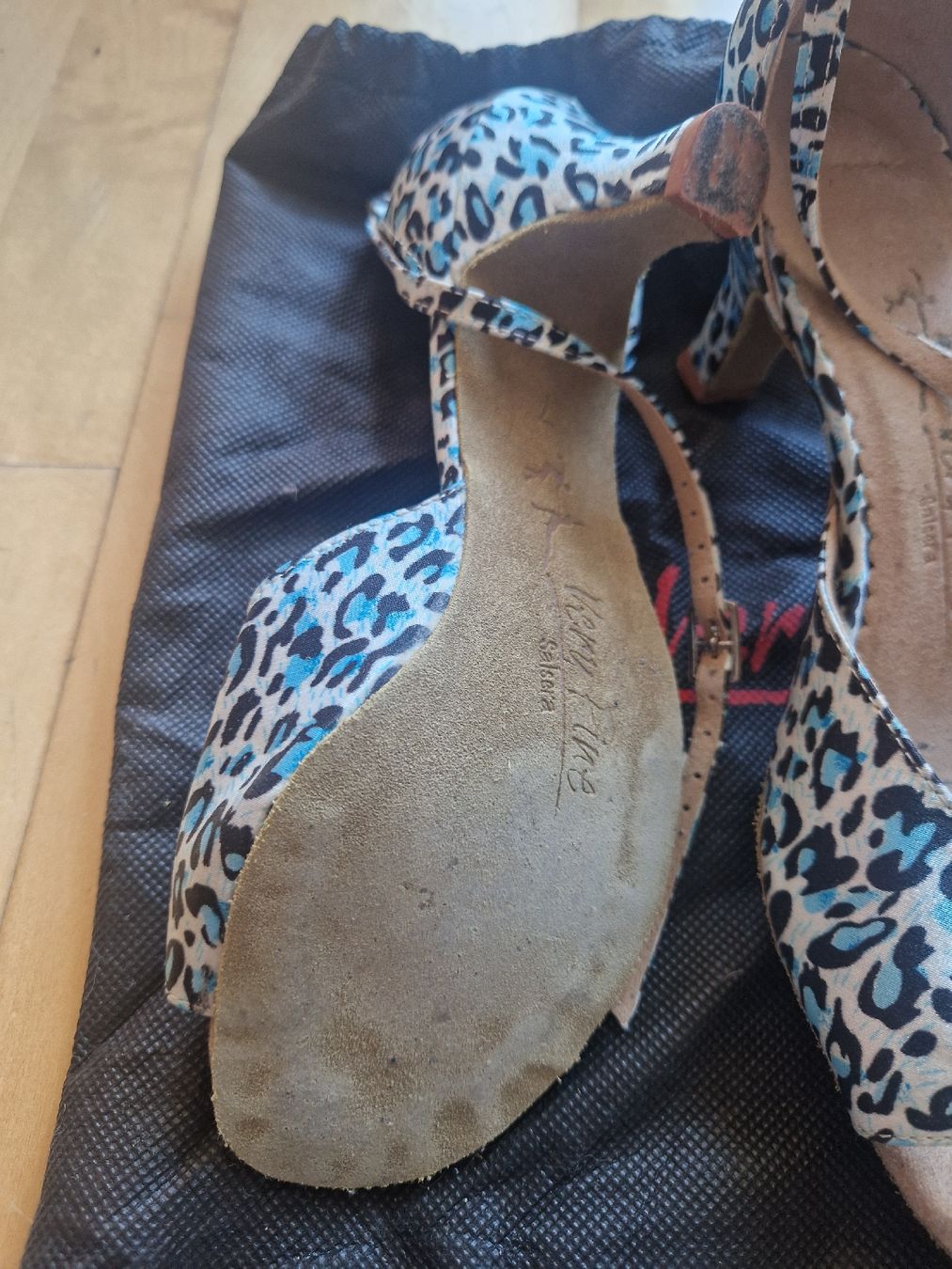Salsa Scarpe da donna: Salsa Tanzschuh – Usato da Dübendorf venduto da Piolin01 1