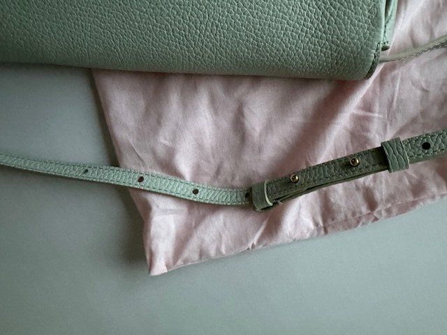 Coccinelle Altro in  Abbigliamento & Accessori: COCCINELLE Umhängetasche – Nuovo e nell'imballaggio originale da Oberengstringen venduto da Outspan 2