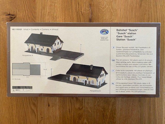 Faller Modelleisenbahnen: Faller Bauset Bahnhof "Susch" – Neu und originalverpackt aus Adelboden von diana_ch 1
