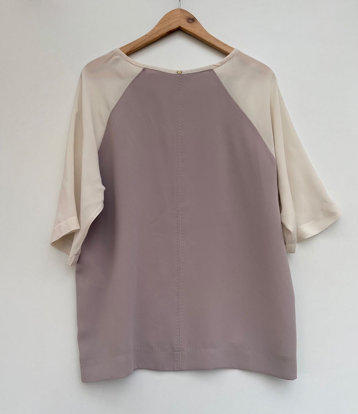 Marc Cain Chemisiers: Marc Cain Bluse mit Seide Einsatz Gr.N4 – D'occasion à Unterägeri par Jutka_04 4