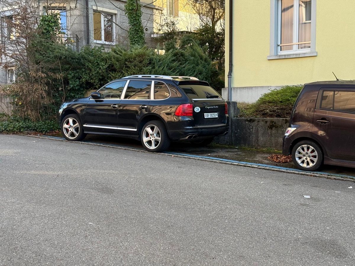 Porsche Automobili: Porsche Cayenne Turbo  – Usato da Rheineck venduto da Catone87 9