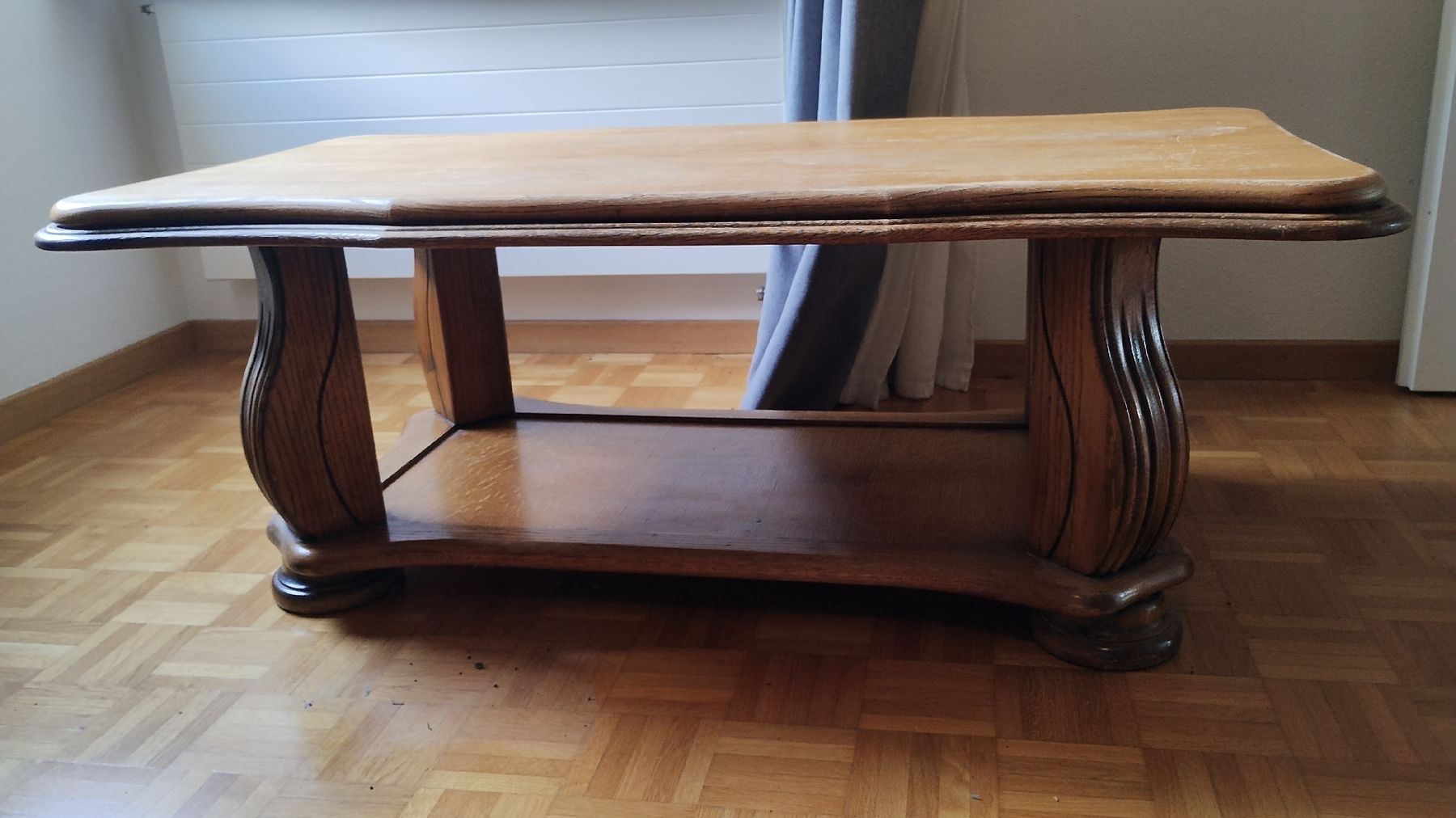 Tables: Kaffeetisch Holz – D'occasion à Nussbaumen AG par off_6rdl 2