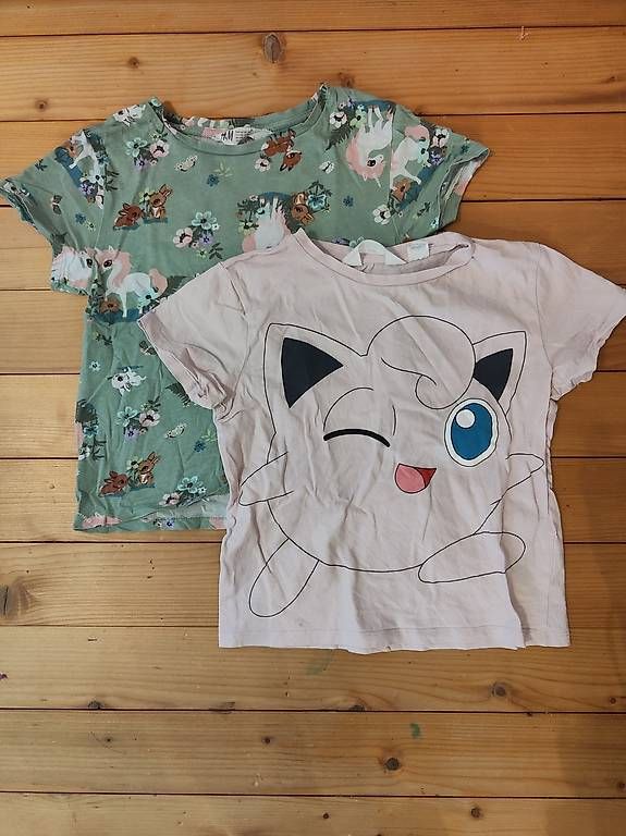Camicette, T-shirt & Top: Tshirts Gr.122/128 – Usato da Zürich venduto da aendiiii