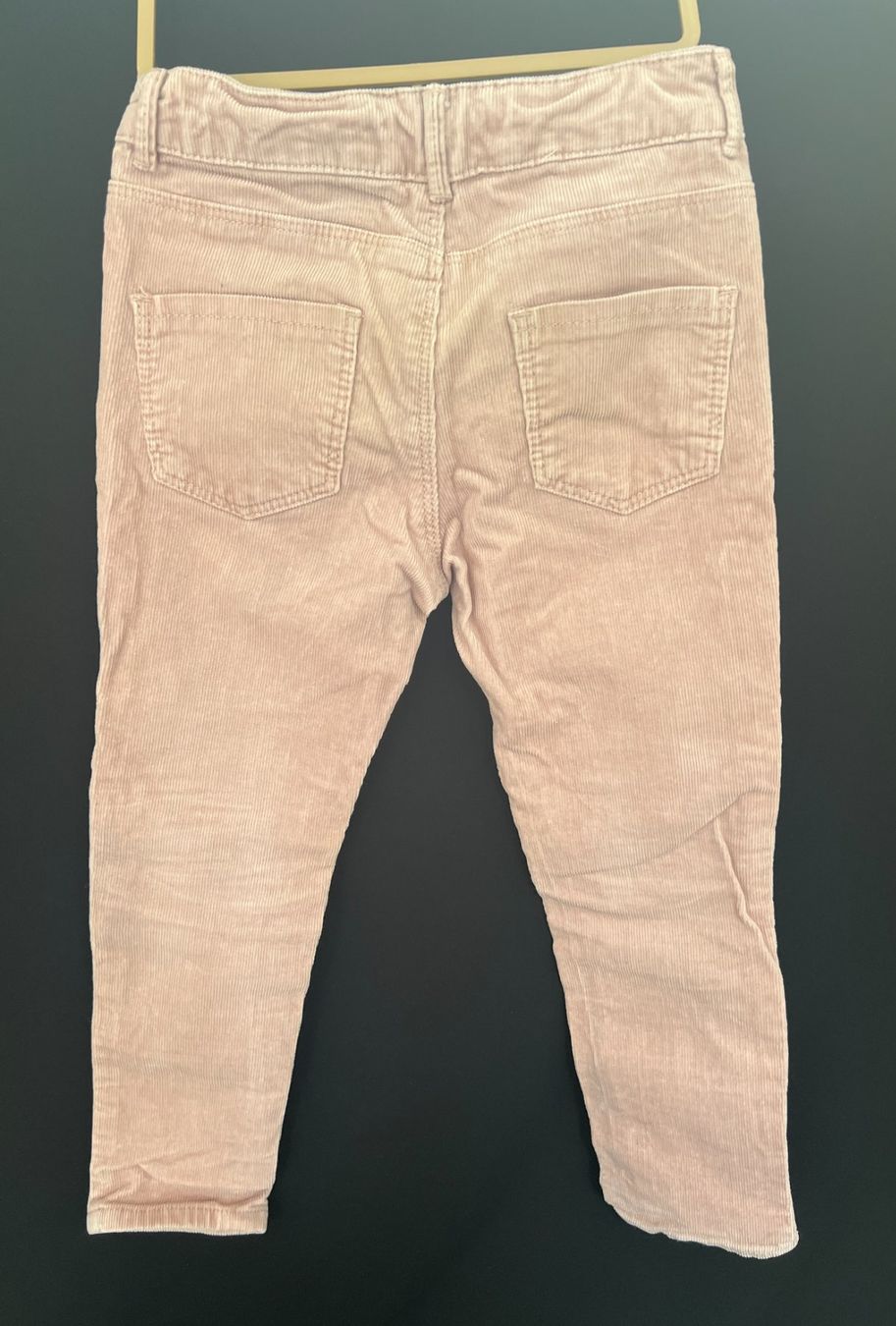 Pantaloni: 3 Hosen Grösse 110 – Usato da Zürich venduto da Drahtzug 1