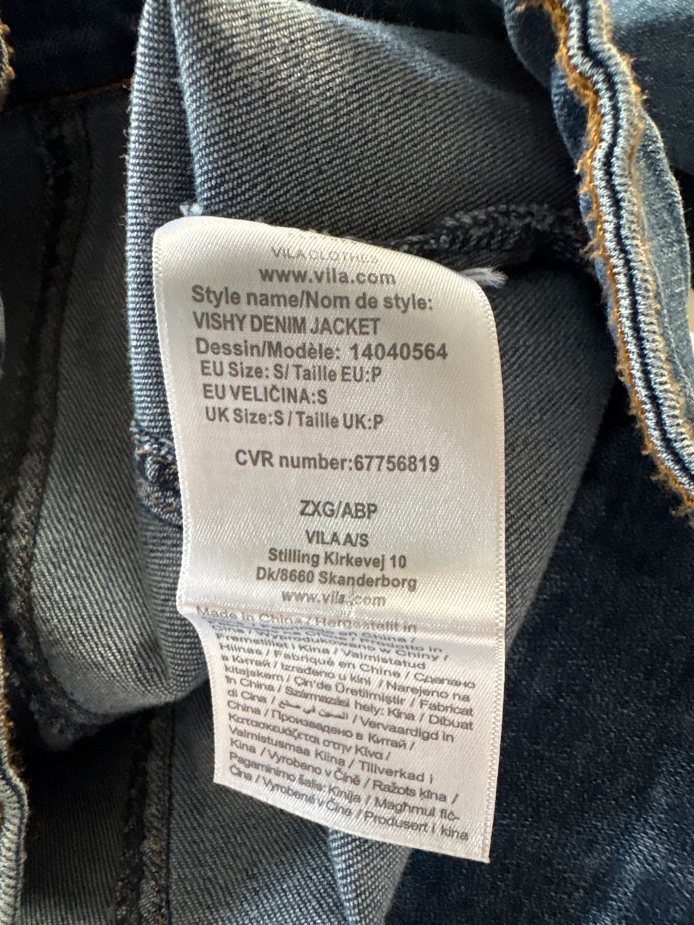 Vila Vestes: Vila Jeansjacke Gr. S – D'occasion à Richterswil par ZueriLake2 7