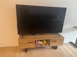 Tv bench with doors