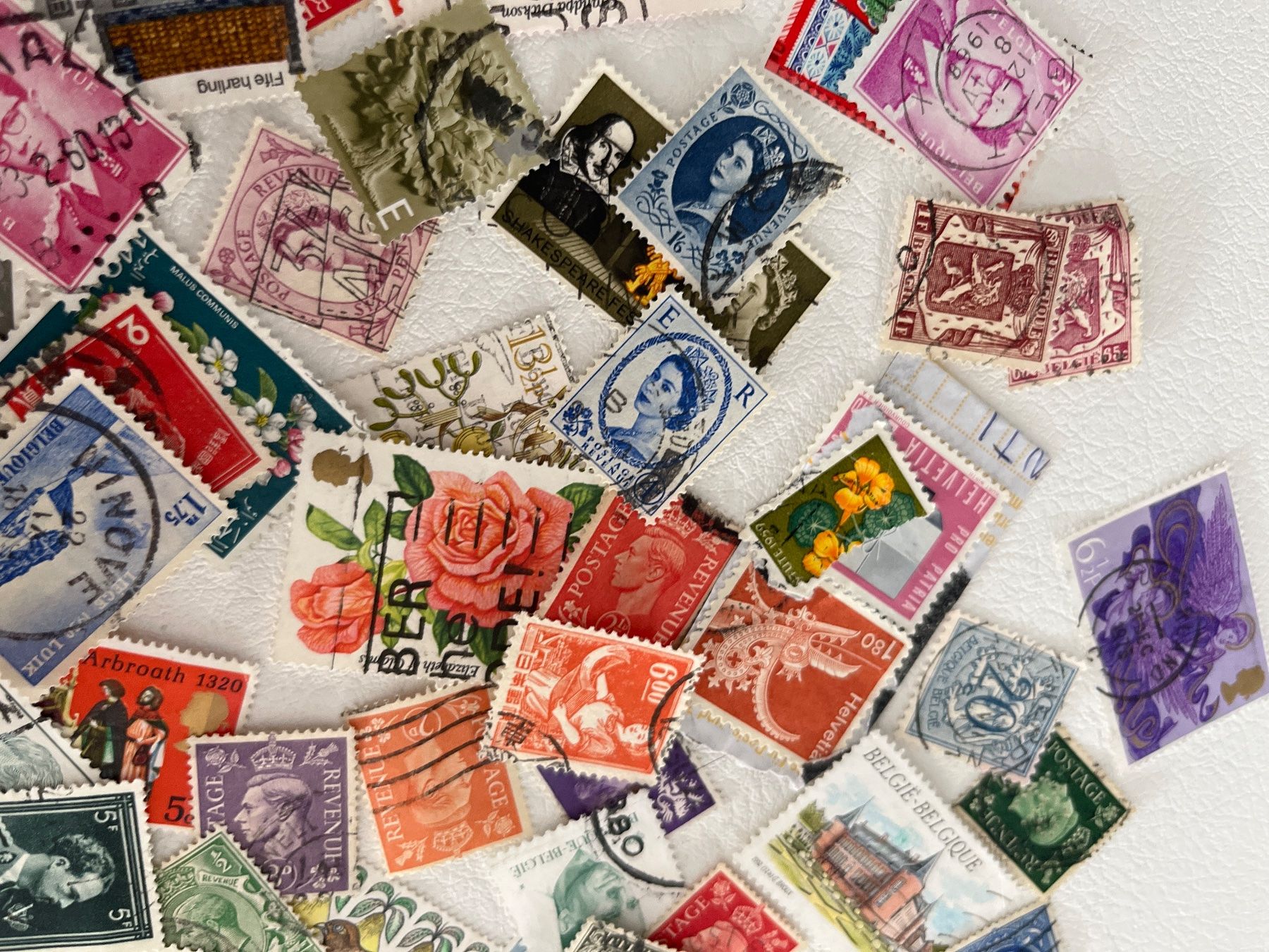 Tutti i francobolli: Lot 9: Lot mit Mix Briefmarke – Usato da Chiasso venduto da AzenYa 3