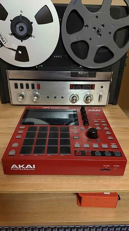 Akai Musikinstrumente: Akai MPC One+ – Gebraucht aus Lugano von carlosrgomes 1