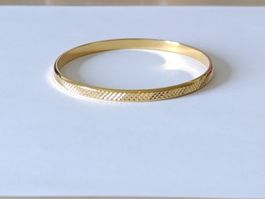 Bracelet Jonc Vintage Signé MONET – Triple Plaqué Or!