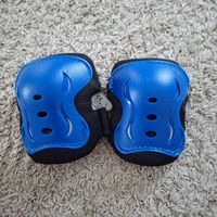 Knieschützer Set Blau Grösse ca. 98-116 sehr guter Zustand