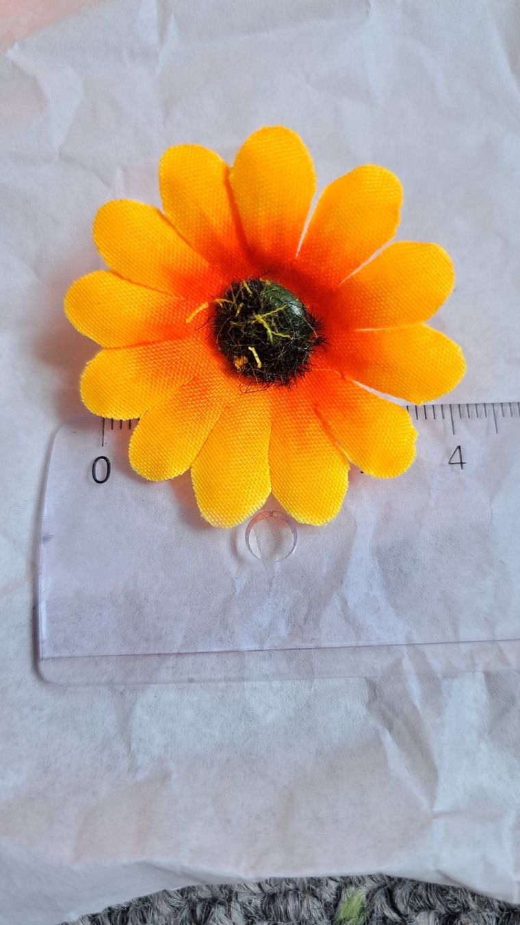 Tutte le decorazioni: Dekoration Stoffblumen ca.4cm – Nuovo (secondo la descrizione) da Kriens venduto da Wolly85 1