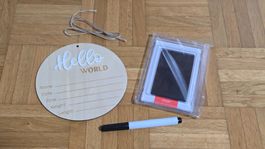 Hello World - Newborn - Geburt / Schild + Fussabdruck Baby