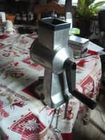 Zyliss Gemüseraffel aus Metall