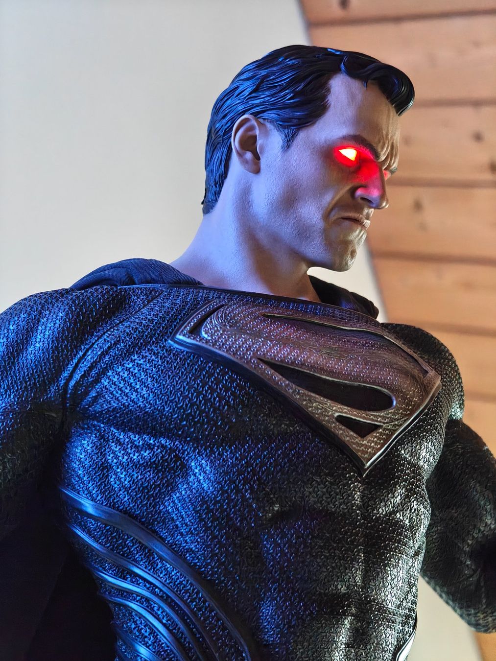 Statuette: Queen Studios Justice League Superman 1/3 – Usato da St. Gallen venduto da BruceLean 1