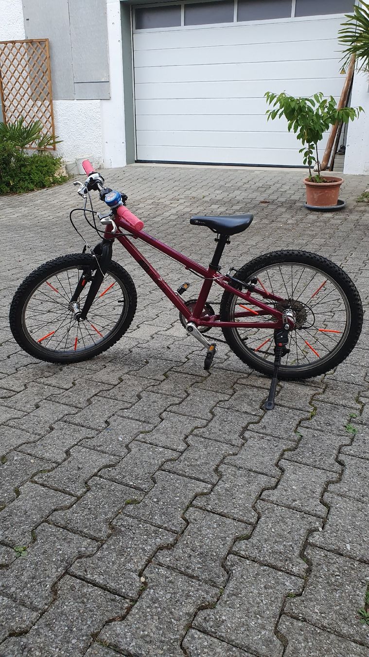 Vélos: Kinderfahrrad. Velo 20 Zoll – D'occasion à Lengnau BE par Yaunel 1