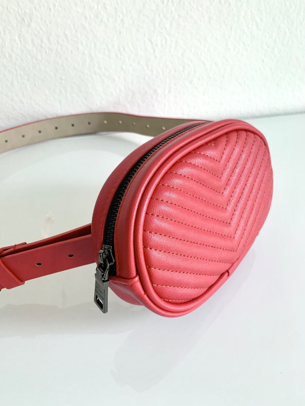 Steve Madden Borse: Steve Madden Gürteltasche in Rot – Usato da Bern venduto da Fraeuleinhonig 1