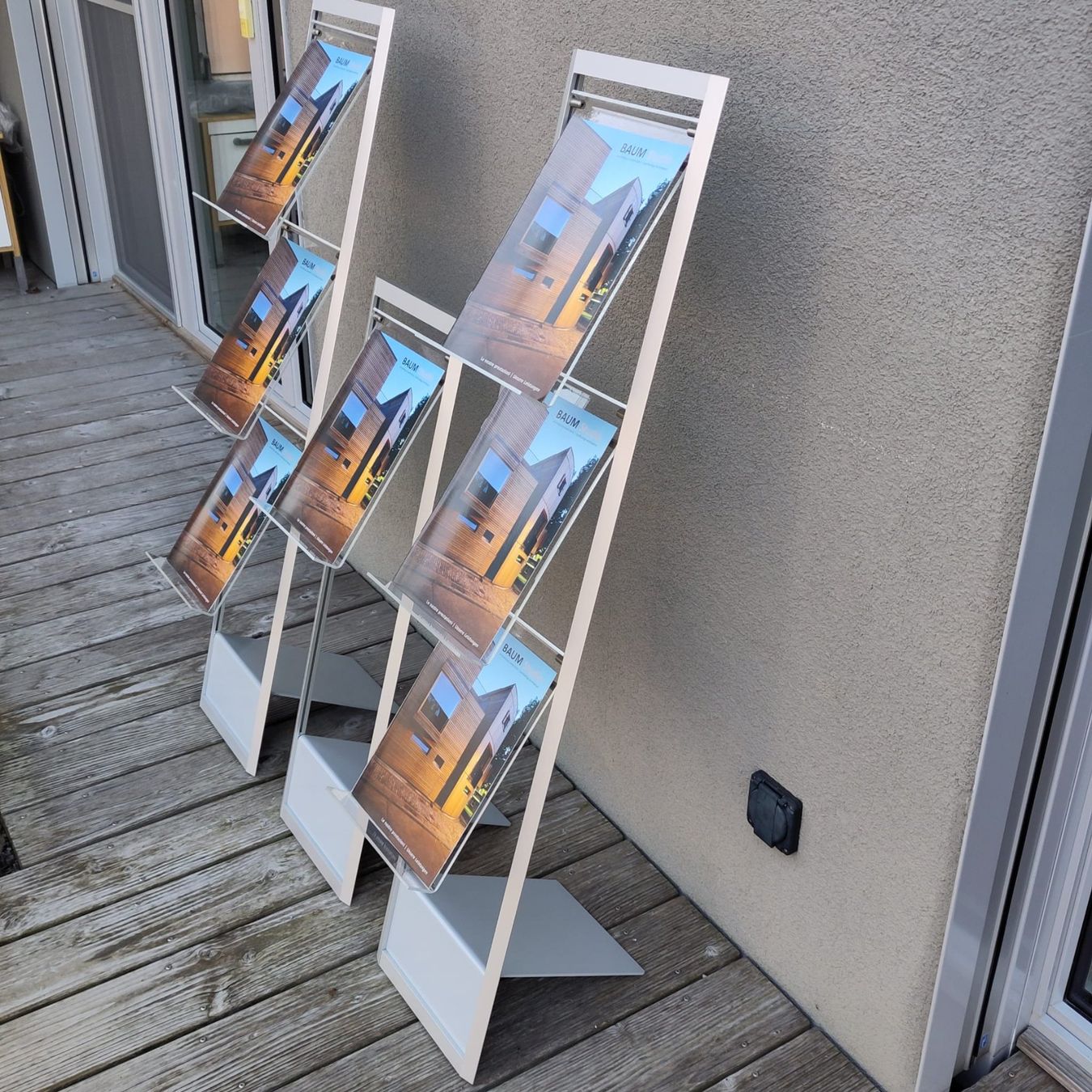 Autres décorations & accessoires: Prospektständer Display A4 – D'occasion à Riva San Vitale par TKarch 1
