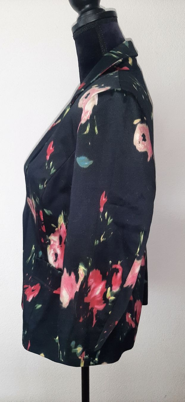 Peter Hahn Giacche: Peter Hahn Blazer Blumenmuster schwarz bunt Grösse 40 – Usato da Uster venduto da kgw78 2