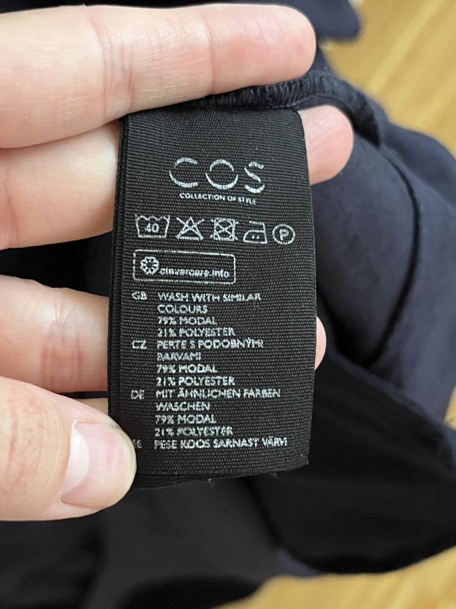 Cos Vestiti: COS Sommerklein XS – Usato da Pfäffikon SZ venduto da Zitrone_100 2
