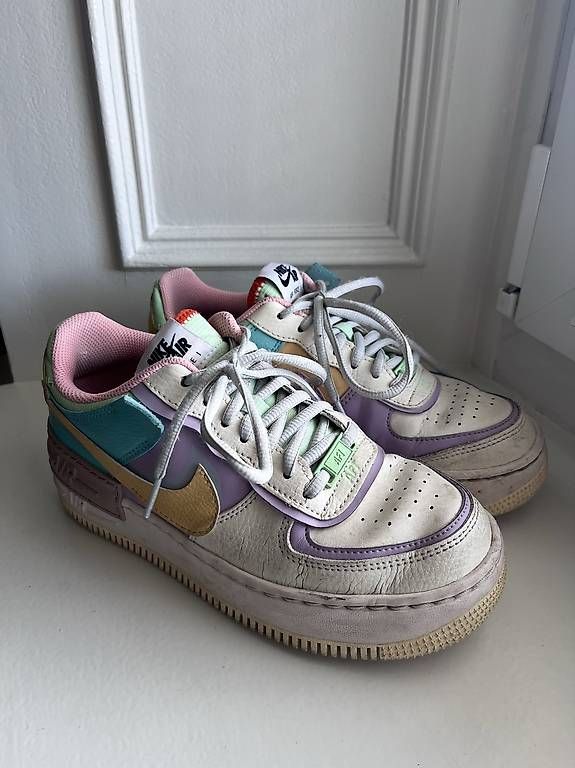Scarpe da donna: Nike Air Force – Usato da Kestenholz venduto da pro_5c25