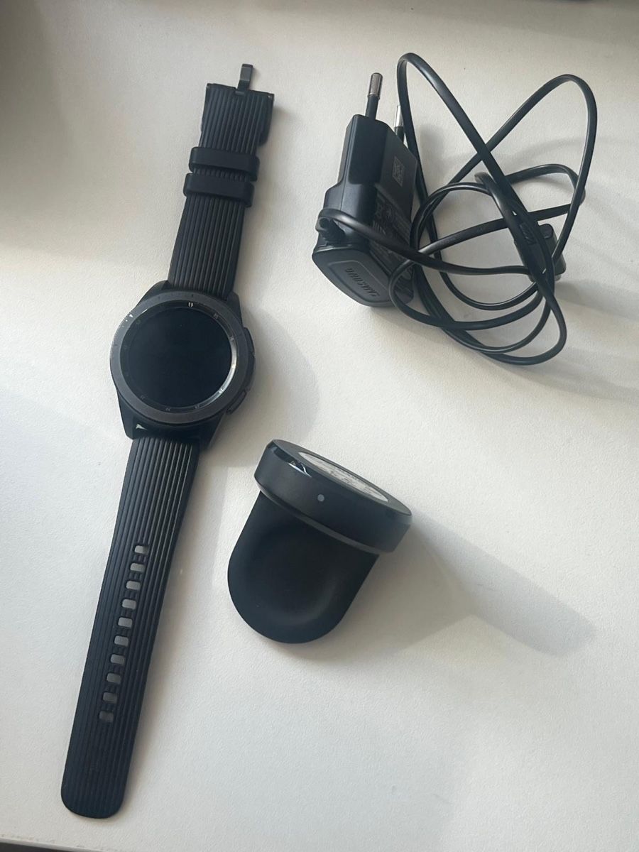Samsung Smartwatch: Samsung Galaxy Watch 42mm Bluetooth LTE Midnight Black – Neu (gemäss Beschreibung) aus Muralto von jac_hkz5 2