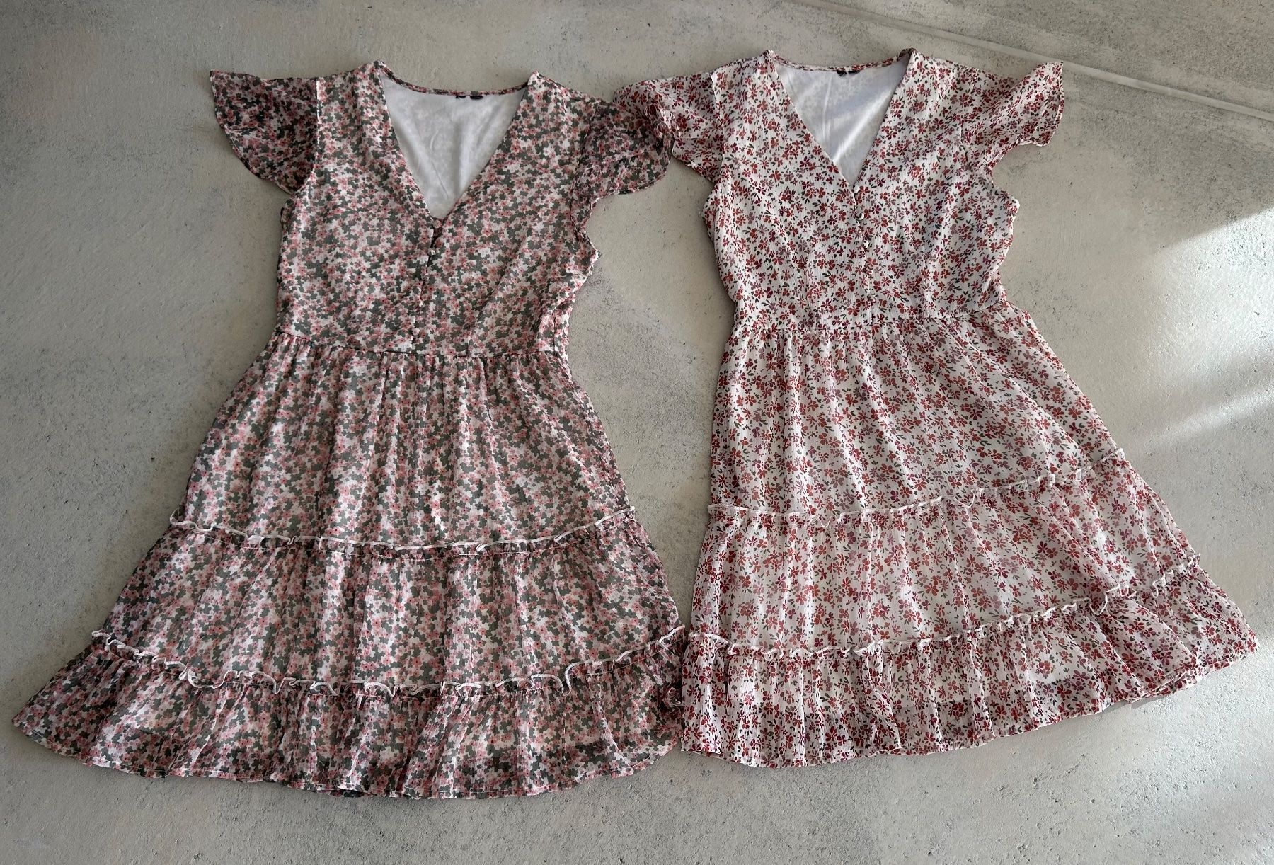 Lots de vêtements: 2 herzige Blumen Röckchen Gr.S – D'occasion à Diegten par ste_pvd5