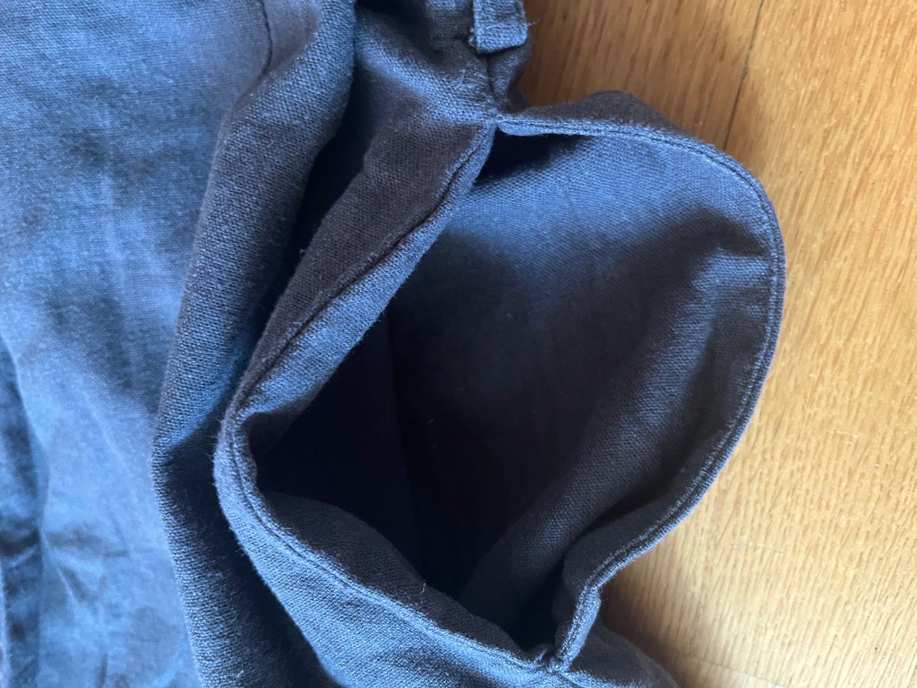 Tute: NOA NOA Jumpsuit mit Leinen – Usato da Luzern venduto da Aleoschli 4