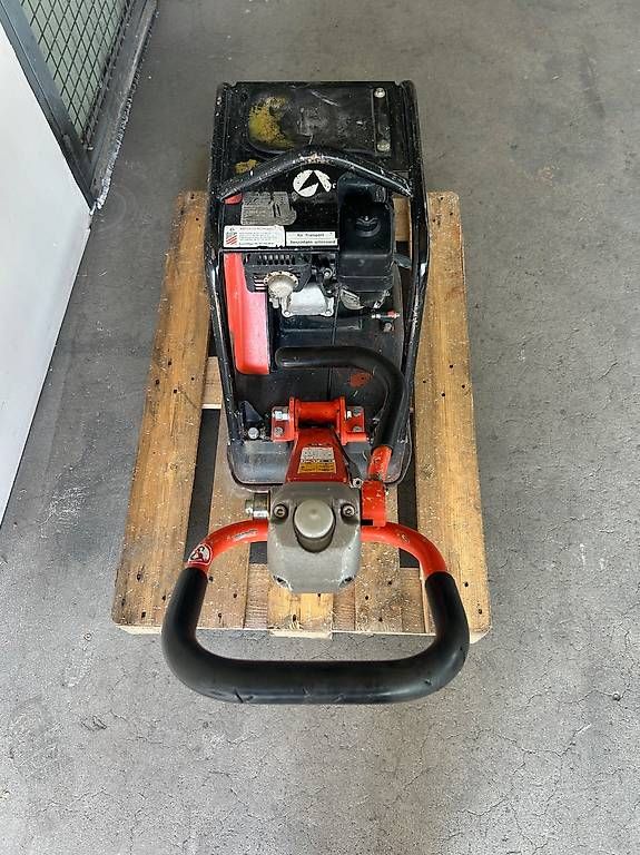 Hutter Tutte le macchine: Reversierbare Vibroplatte Hutter Mikasa MVH 150 GH – Usato da Grüningen venduto da Werk89.zuerich 3