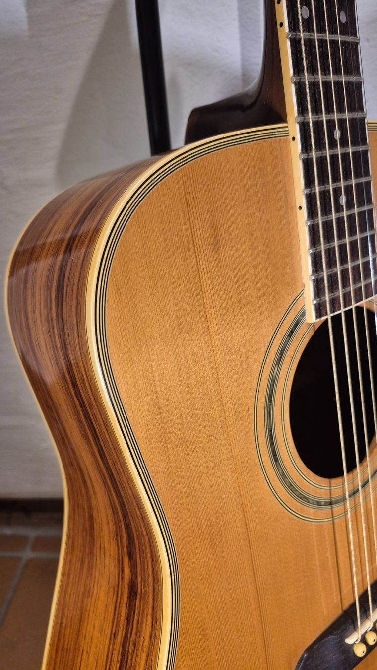 Suzuki Musikinstrumente: Western Gitarre M. Suzuki W-300 – Gebraucht aus Winterthur von NorrSydGuitars 8
