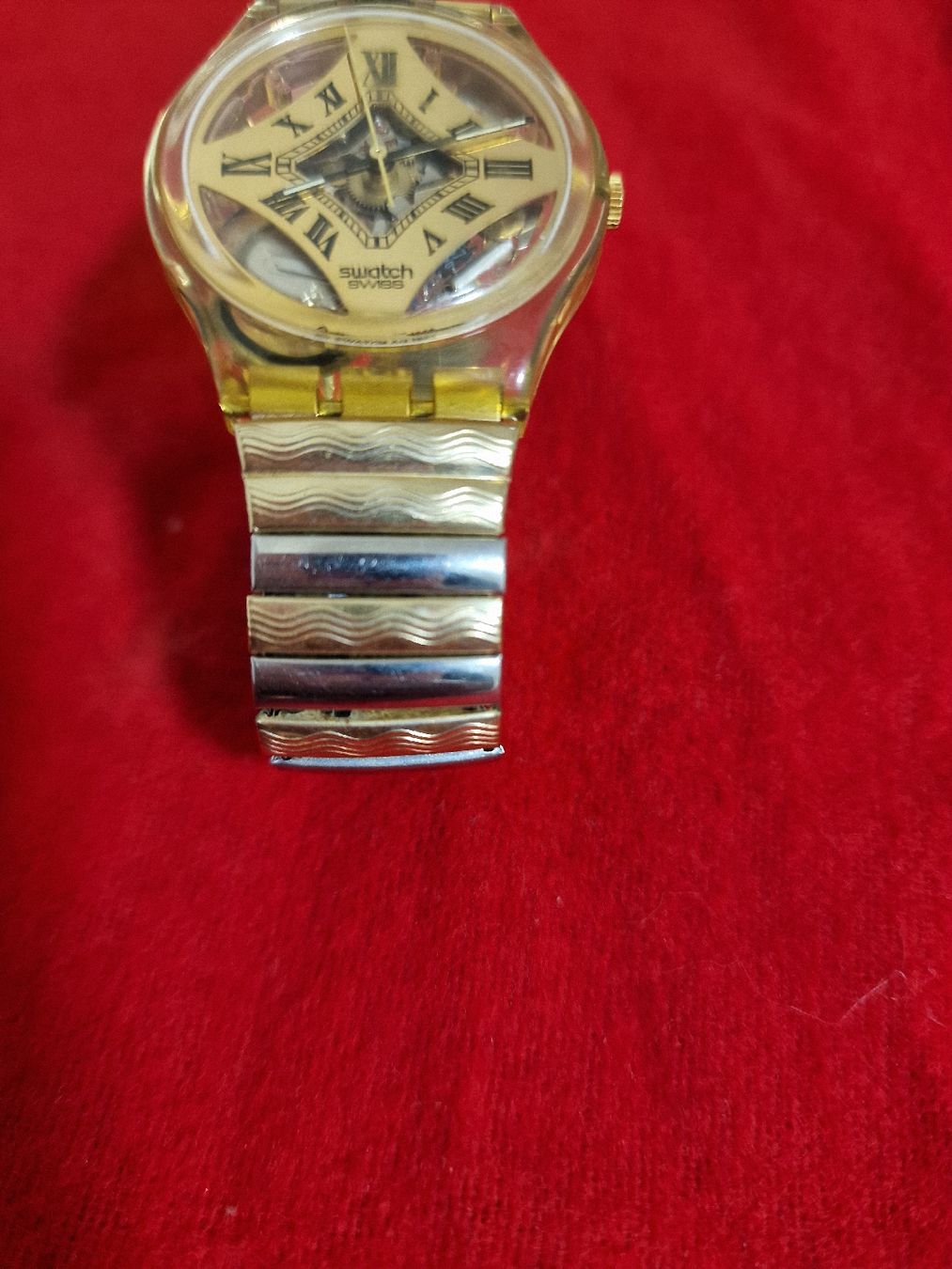 Swatch Uhren: Montre Swatch dorée vintage - Élégance et originalité – Gebraucht aus Cheseaux sur Lausanne von pan_skd5 4
