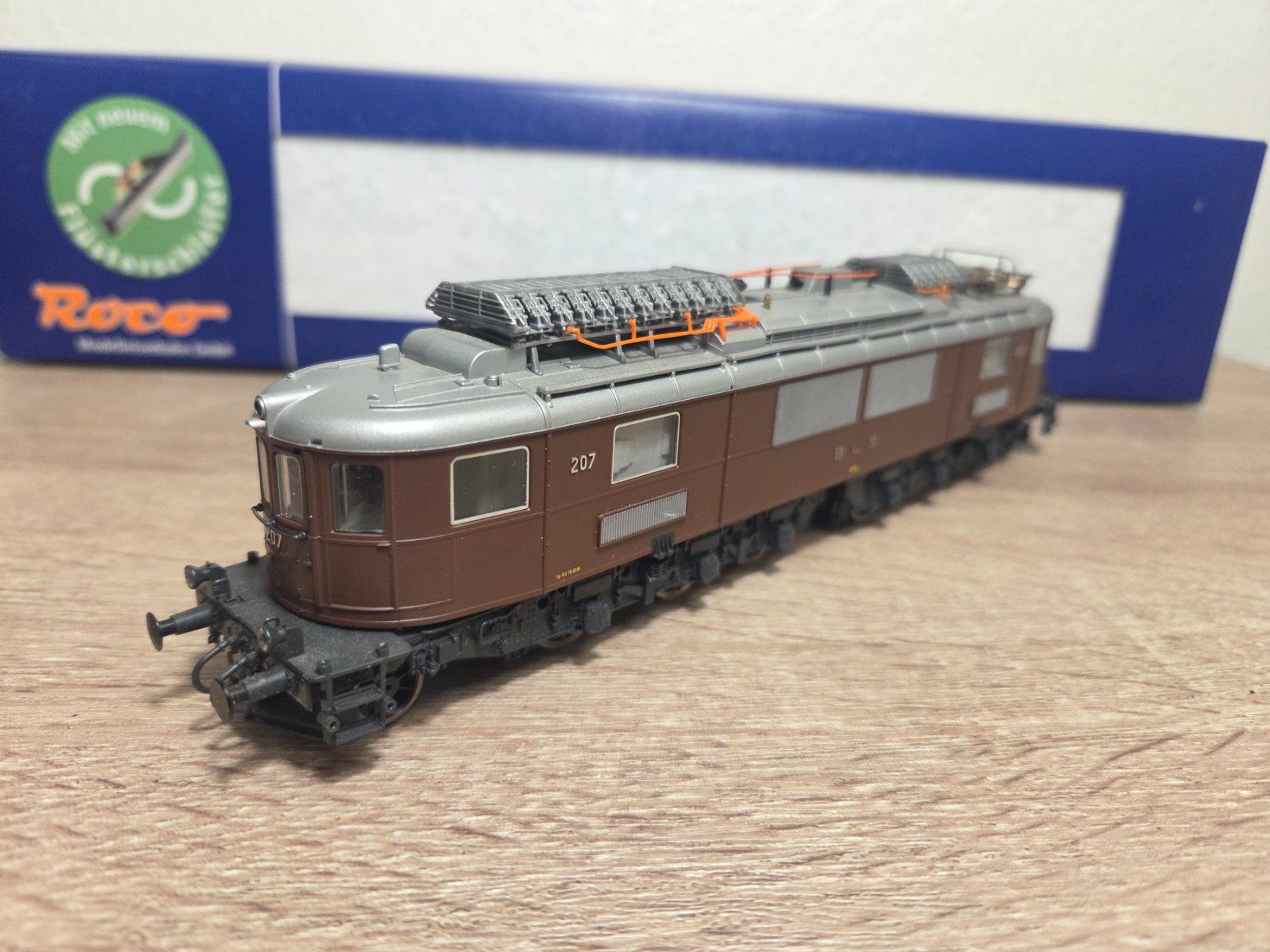 Roco Modellini di ferrovie: Roco 69769 E-Lok 207 BLS Digital H0 – Usato da St-Aubin-Sauges venduto da Lo_Go 2