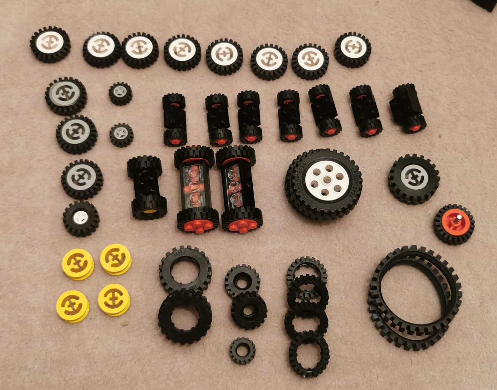 Spielzeuge: Lego Steine Sammlung - über 1'000 Einzelteile – Gebraucht aus Bremgarten b. Bern von Vittorio0 3