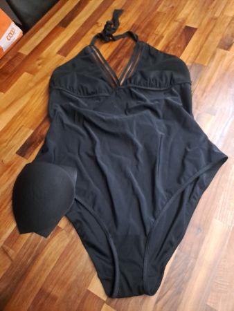 Badekleid Gr.48 neu!