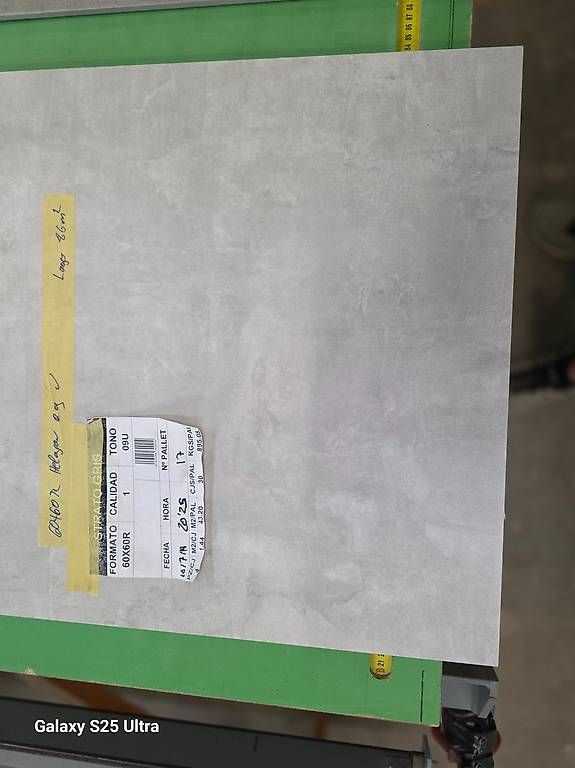 Bodenbeläge: Keramicplaten ,mosaik und feinsteinplatten 2cm – Gebraucht aus Bannwil von koe_zyg9 4